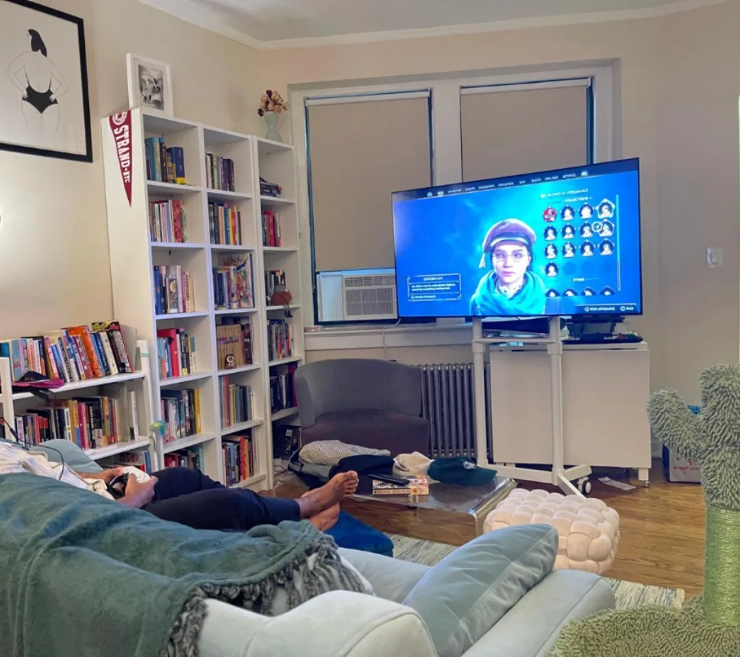 VIVO Mobile Portrait to Landscape Mobile TV Stand image indicator(10)