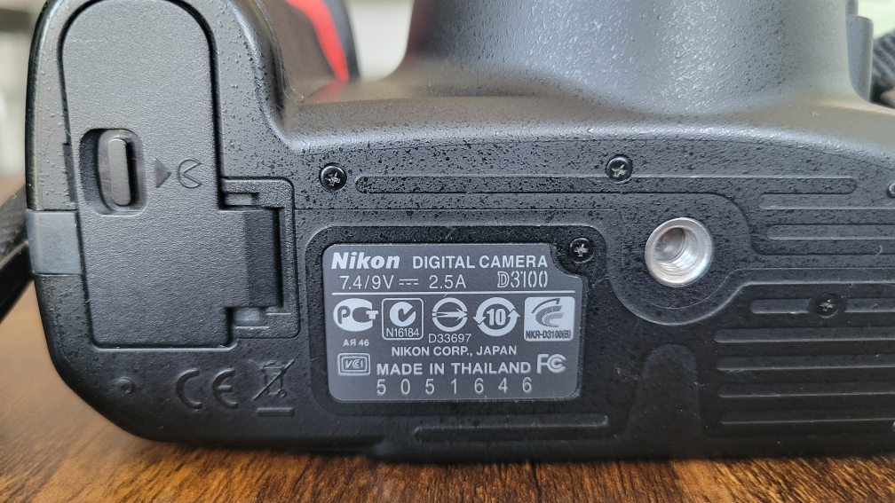 Nikon D3100 DSLR Camera with 18-55mm Lens - photo 3