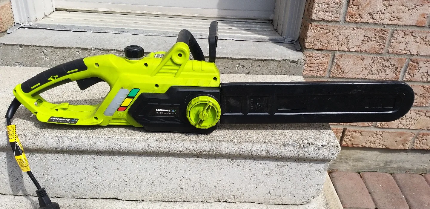 Earthwise 12 Amp 16 inch Electric Chainsaw thumbnail