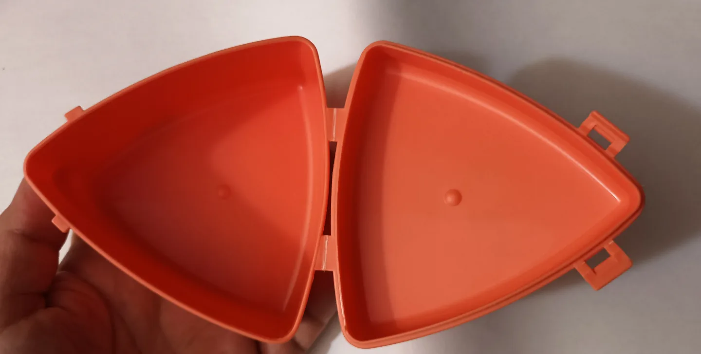 Vintage Plastic Food Containers Set - Egg Cooker image indicator(3)