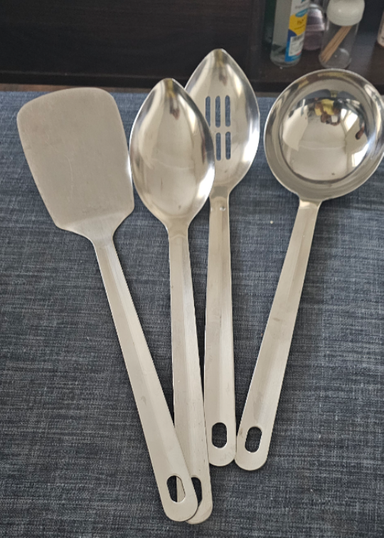 Stainless steel pot with glass lid and utensils Set - photo 4