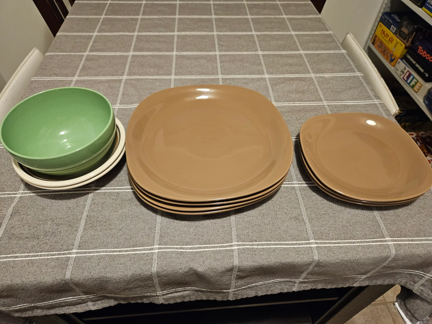 Dinnerware Plates & Bowls 💚 image indicator(3)