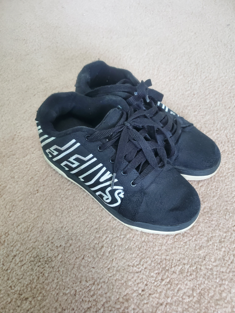 Heelys Black and White Sneakers - photo 4