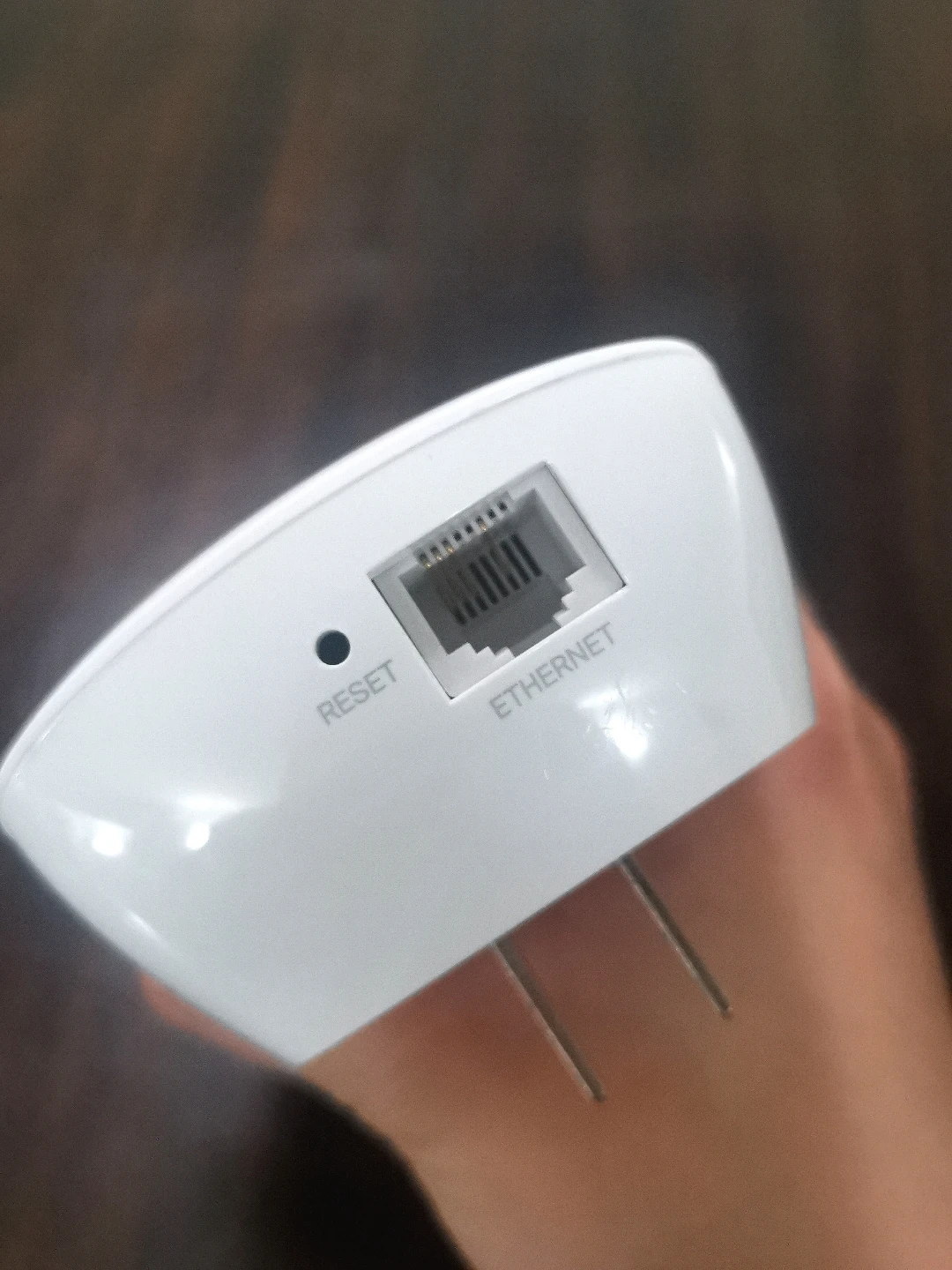 TP-Link 300Mbps Wi-Fi Range Extender - photo 5