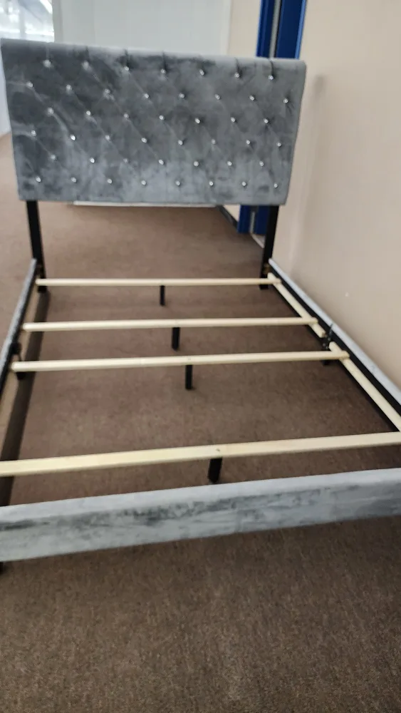 Grey Velvet Queen Bed Frame with Crystal Buttons image indicator(2)