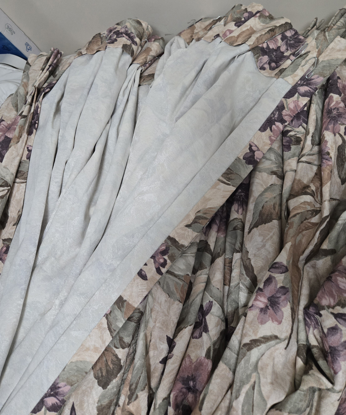 Floral Pleated Curtains - photo 3