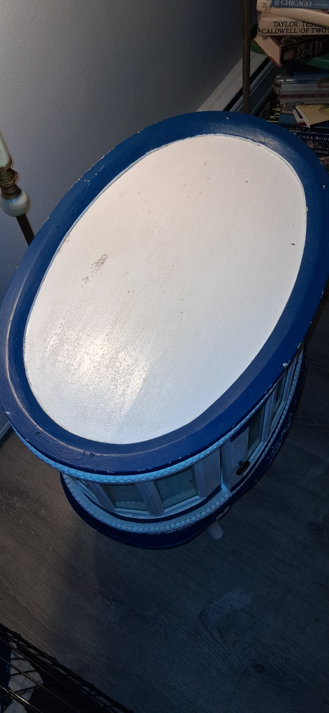 Vintage Oval Glass-Front Table - photo 4