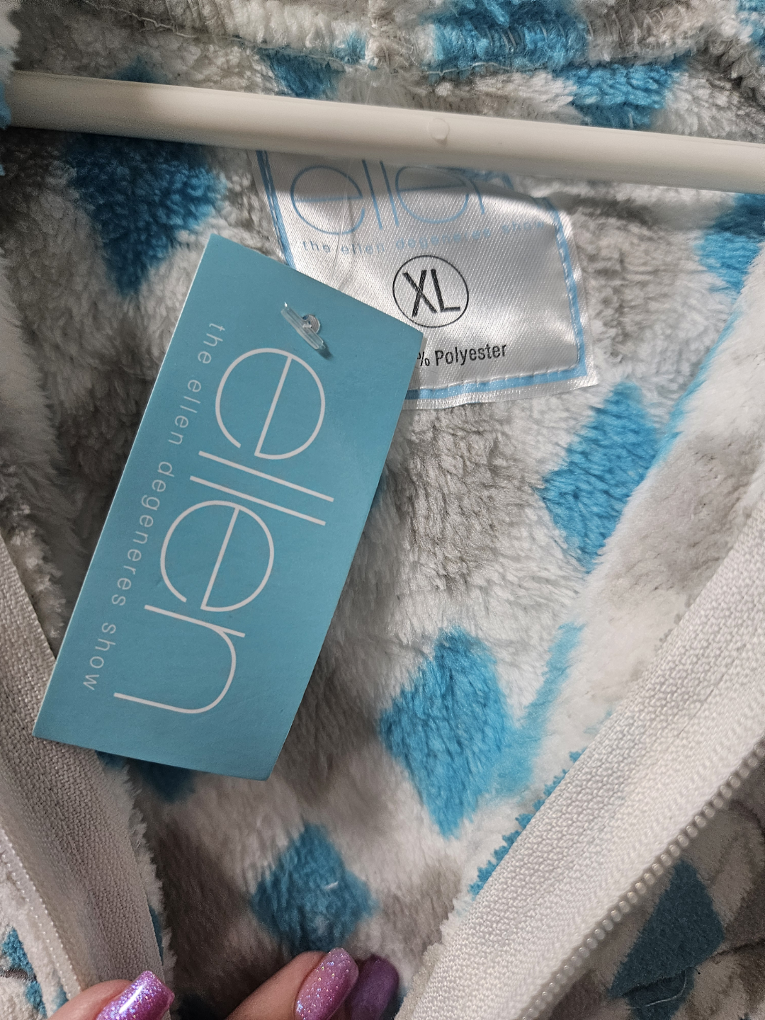 Ellen DeGeneres Show Adult XL Fleece Onesie - photo 2