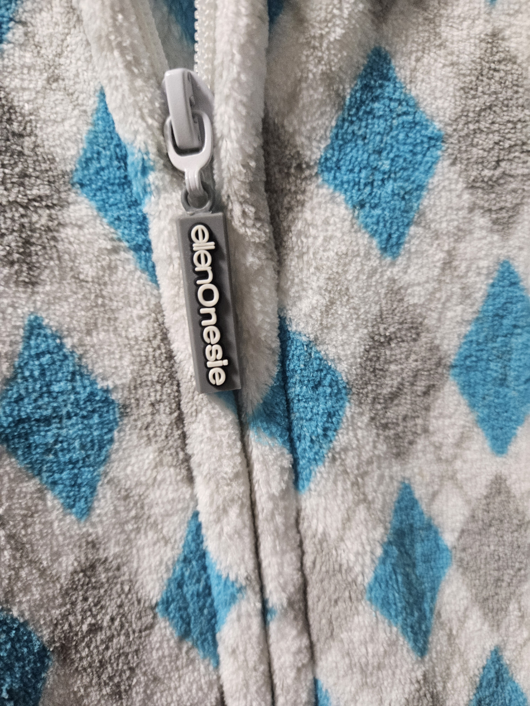 Ellen DeGeneres Show Adult XL Fleece Onesie - photo 3