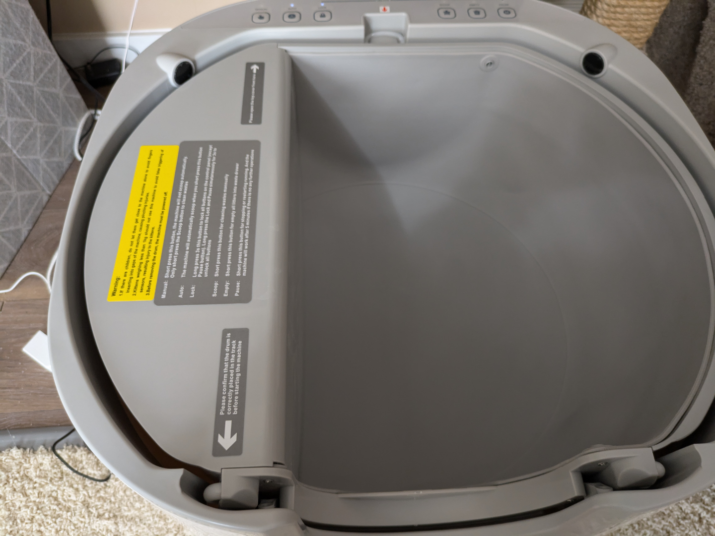 Furoomate Automatic Self-Cleaning Litter Box - photo 3