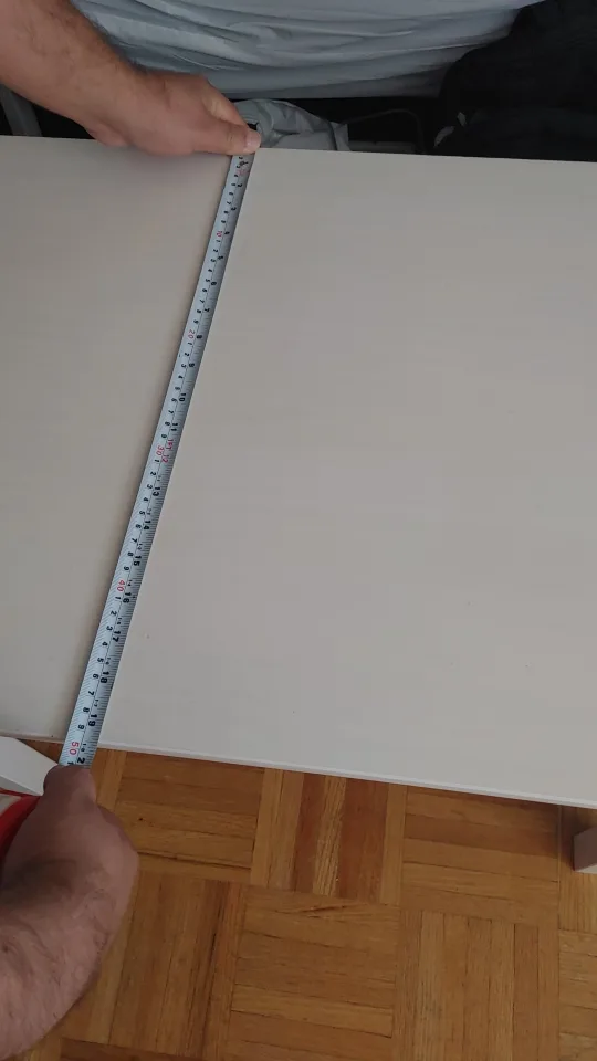 White Square Table image indicator(4)