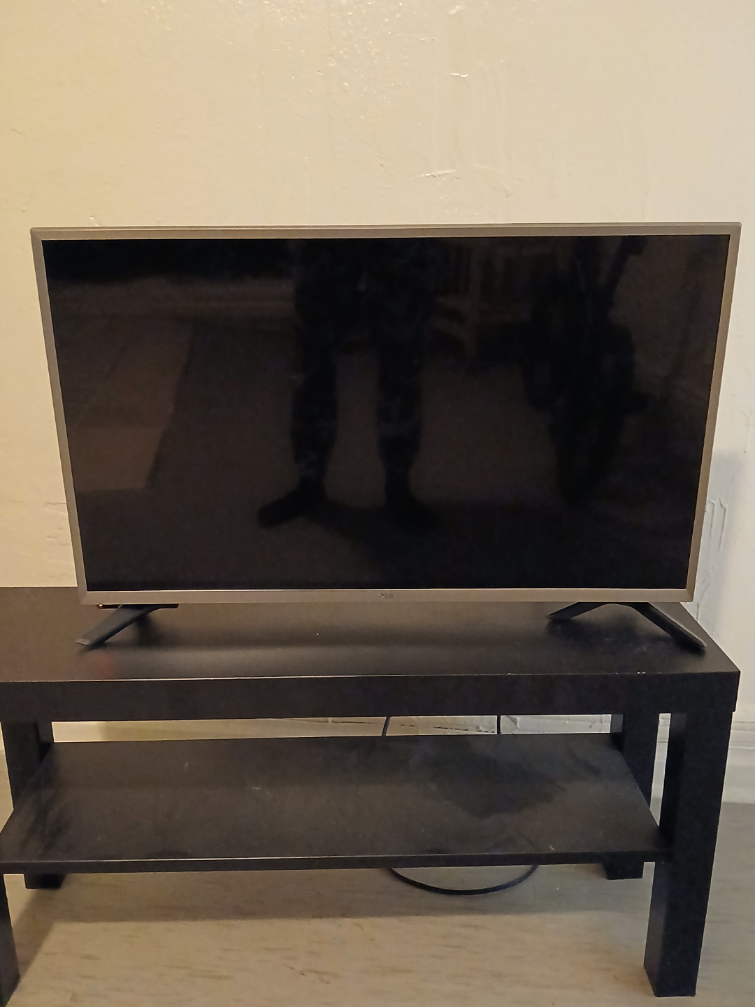LG 32 inch LED TV