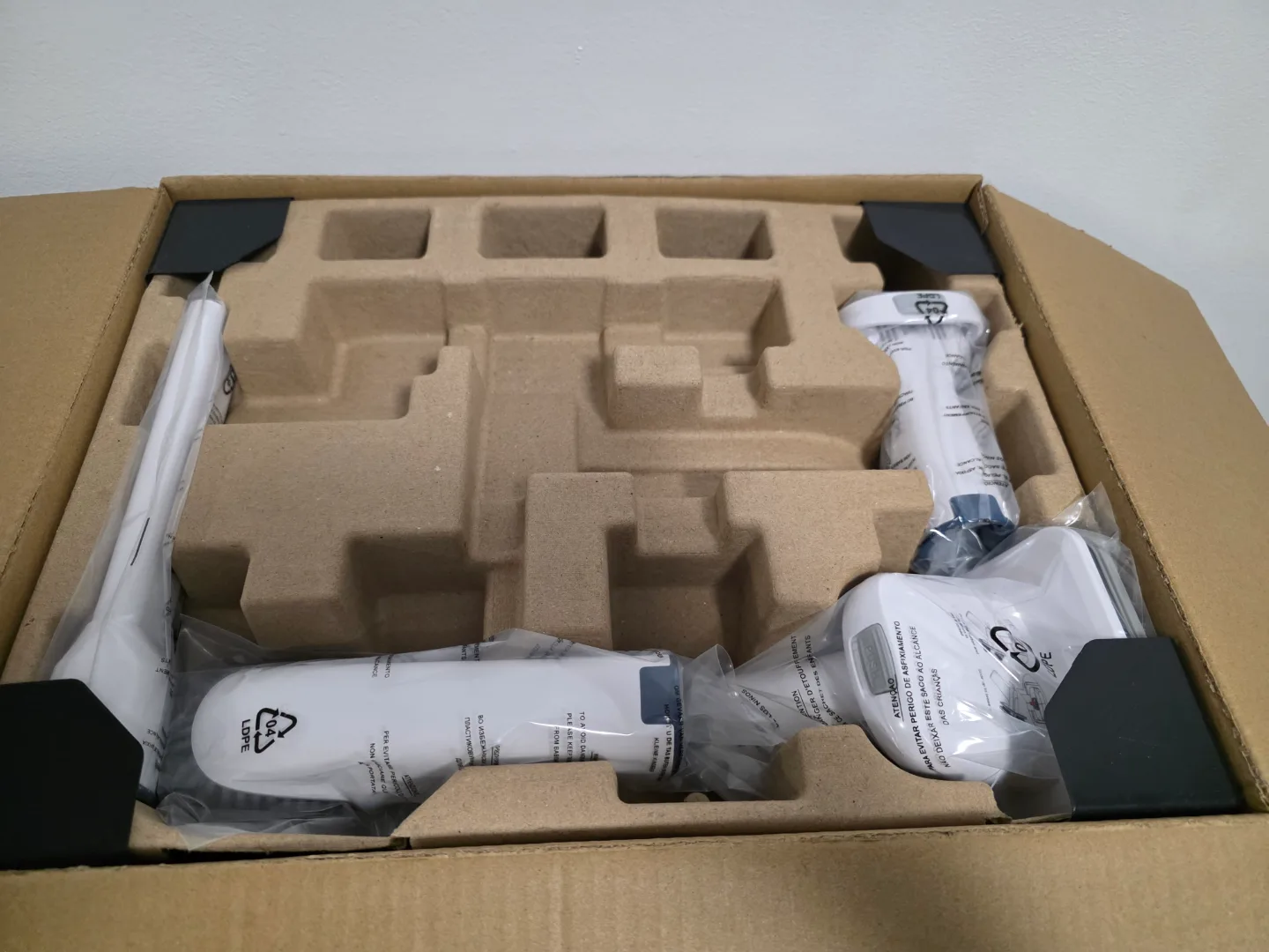 Oneisall Pet Grooming Vacuum - New in Box image indicator(4)