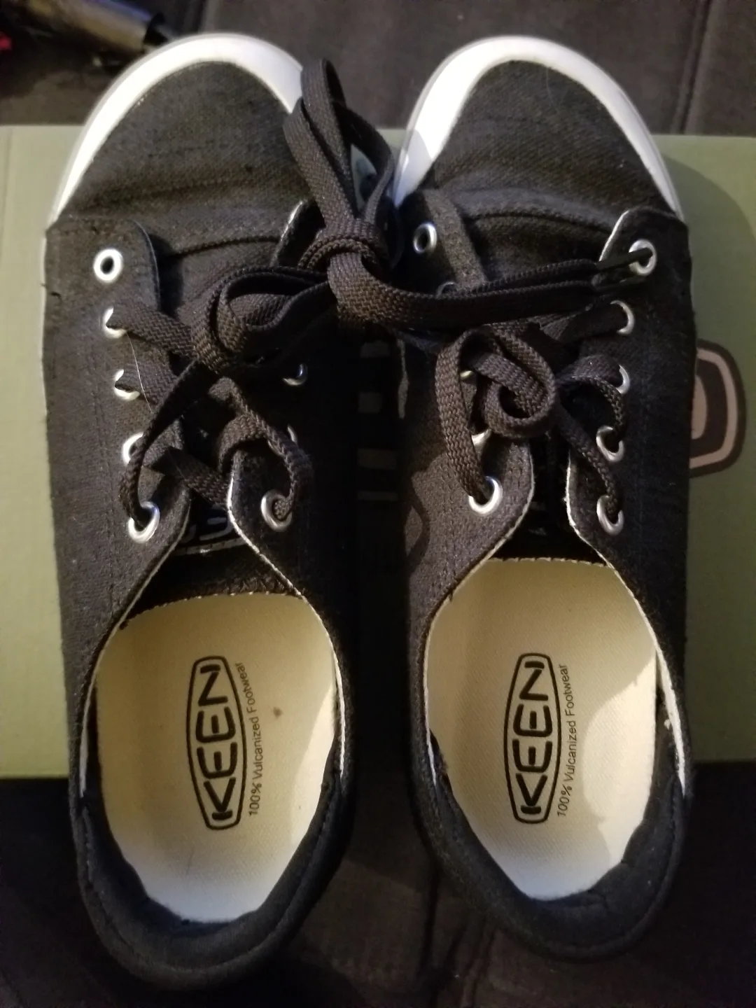 KEEN Elsa III Women's Sneakers - Size 7 thumbnail