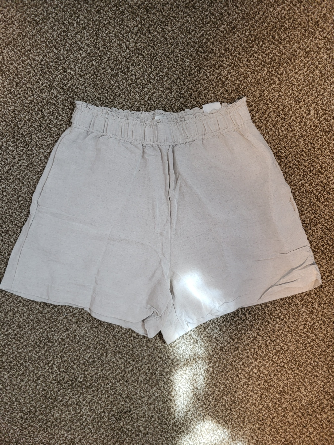 H&M Beige Linen Blend Shorts, Size Small