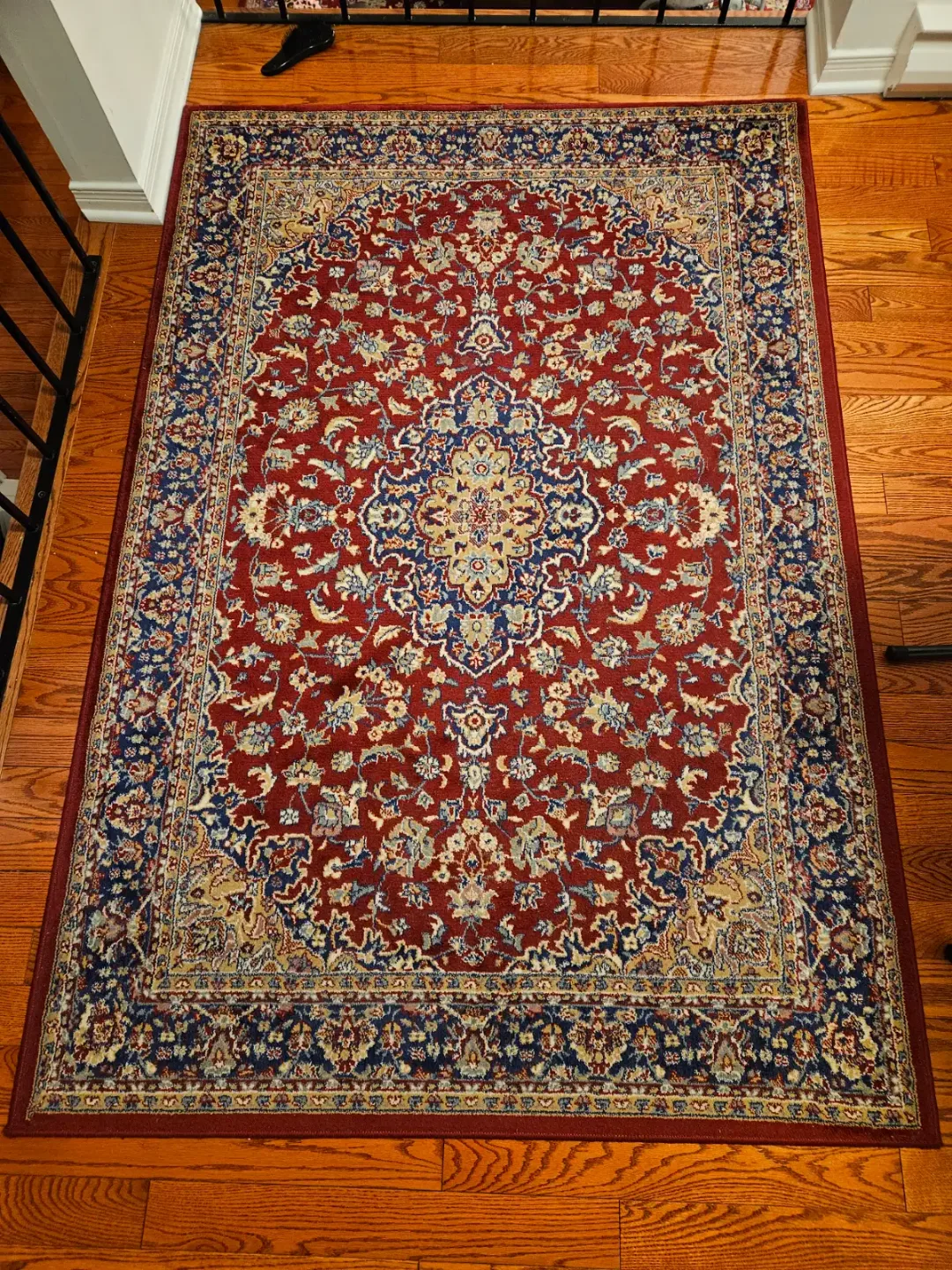 Beautiful Red Oriental Rug image indicator(2)