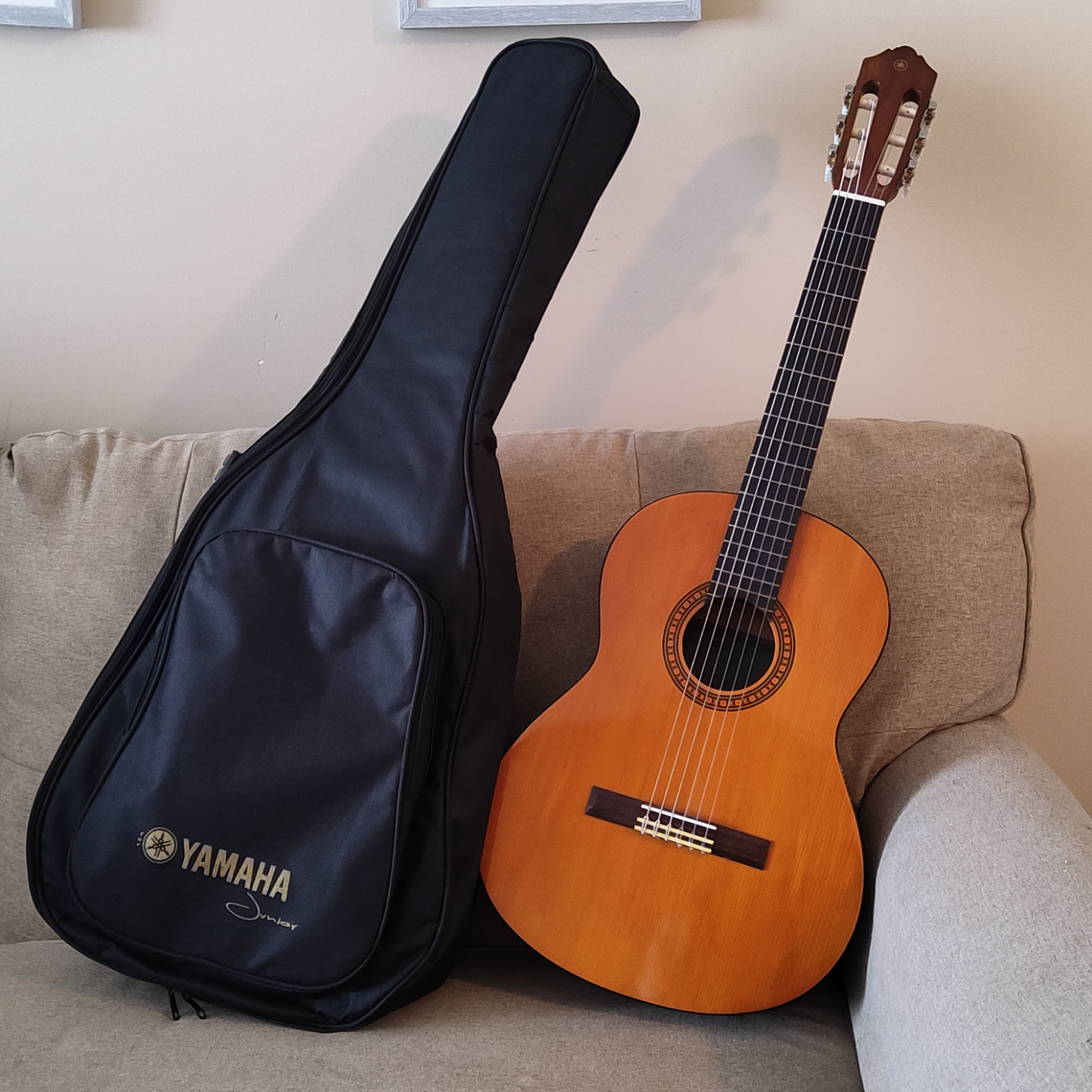 Yamaha Junior Classical Guitar with Gig Bag