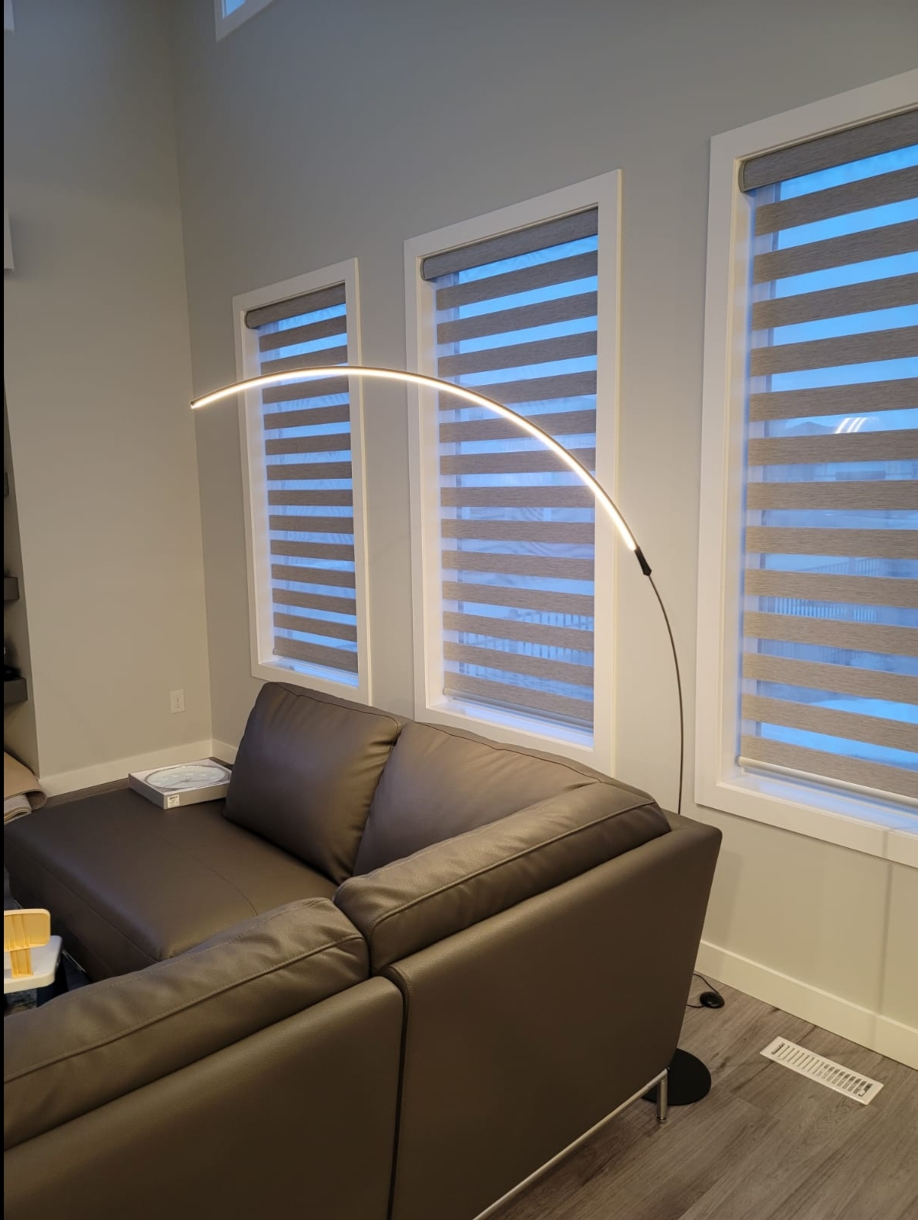 Arc Floor Lamp - Modern LED Standing Lamp