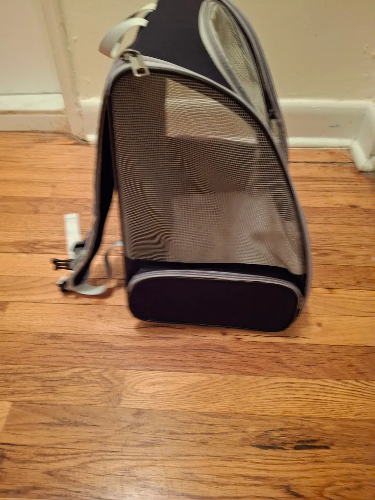 Texsens Pet Carrier Backpack image indicator(4)