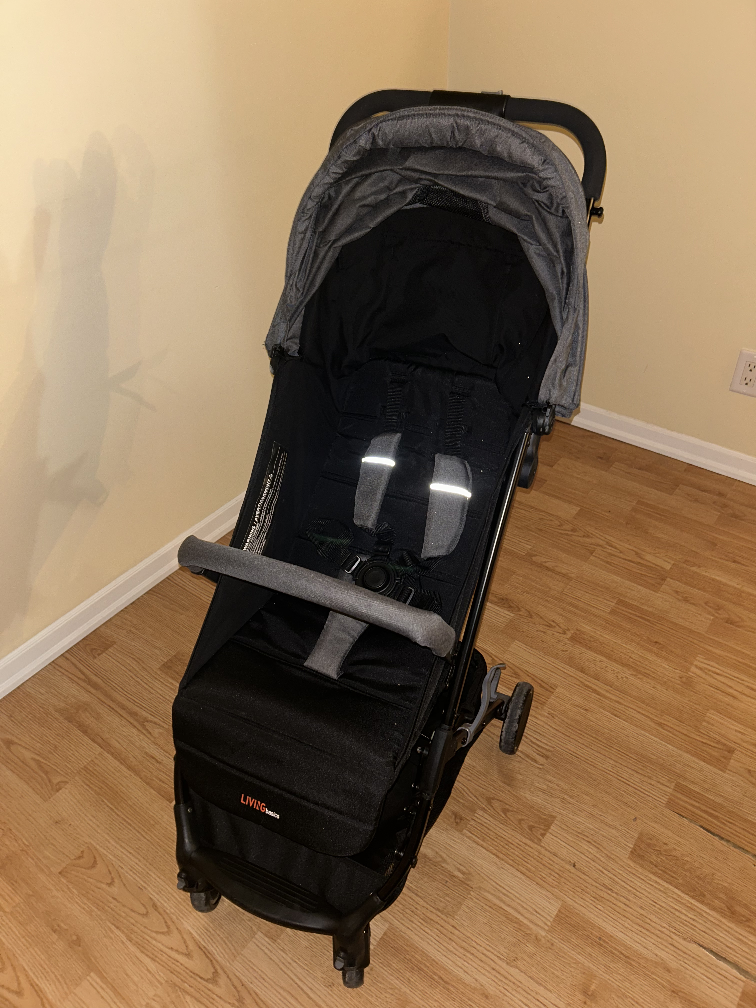 LIVINGbasics Ultra-Lightweight Stroller - photo 3