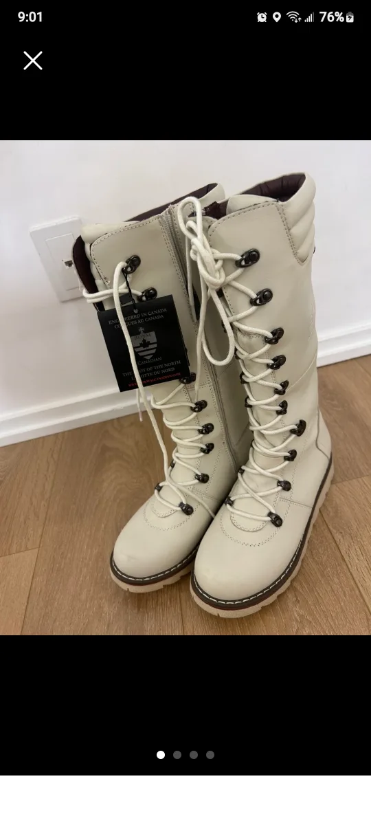 Royal Canadian women's knee-high boots image indicator(2)