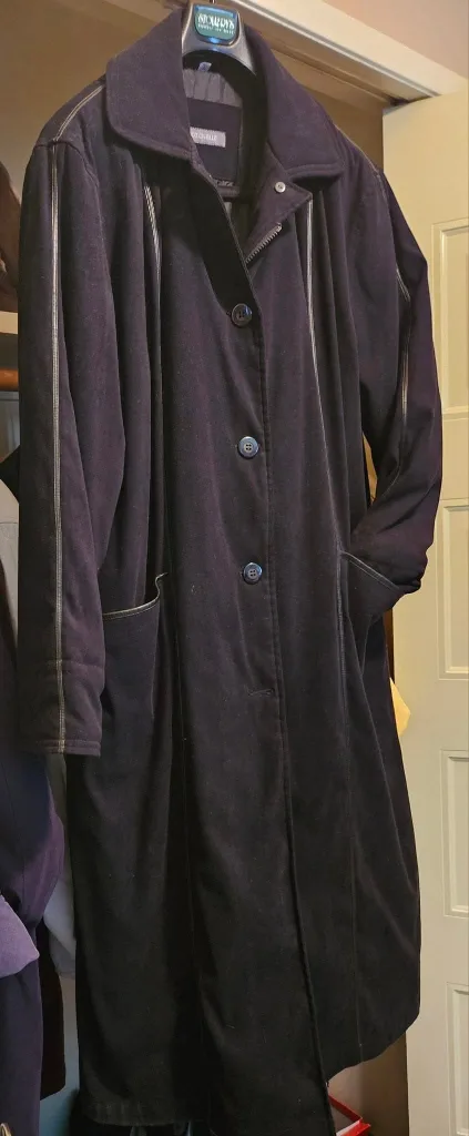 Addition Elle Women's Long Black Coat - Size 18 image indicator(6)