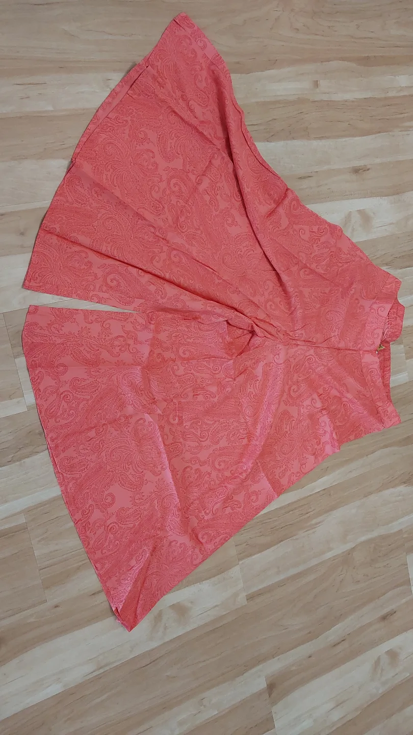 BRAND NEW Women's Palazzo/wide legged Pants 💚 image indicator(5)