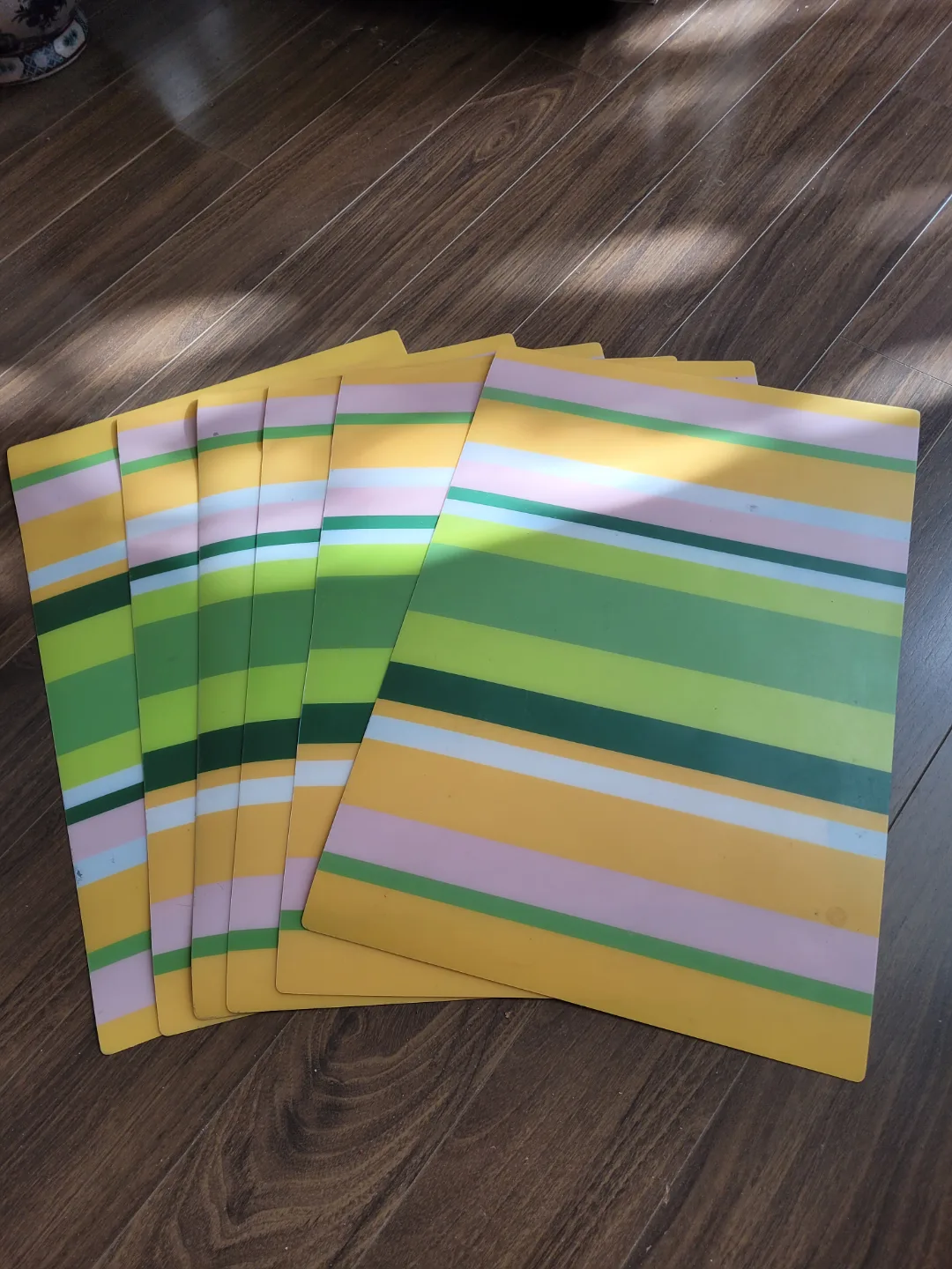 Set of 6 Striped Placemats thumbnail