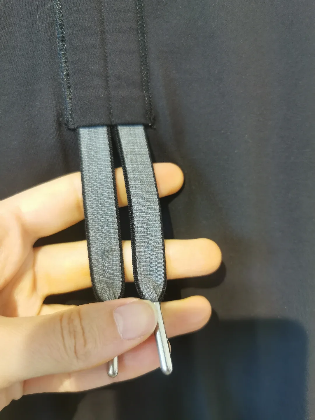 Lululemon Run: Stay On Course Pullover - Black - Size 12 image indicator(4)