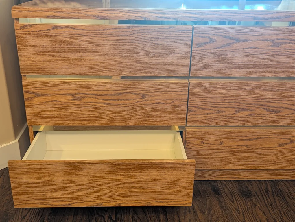 Vintage Wooden Dresser with Arch Mirror image indicator(5)