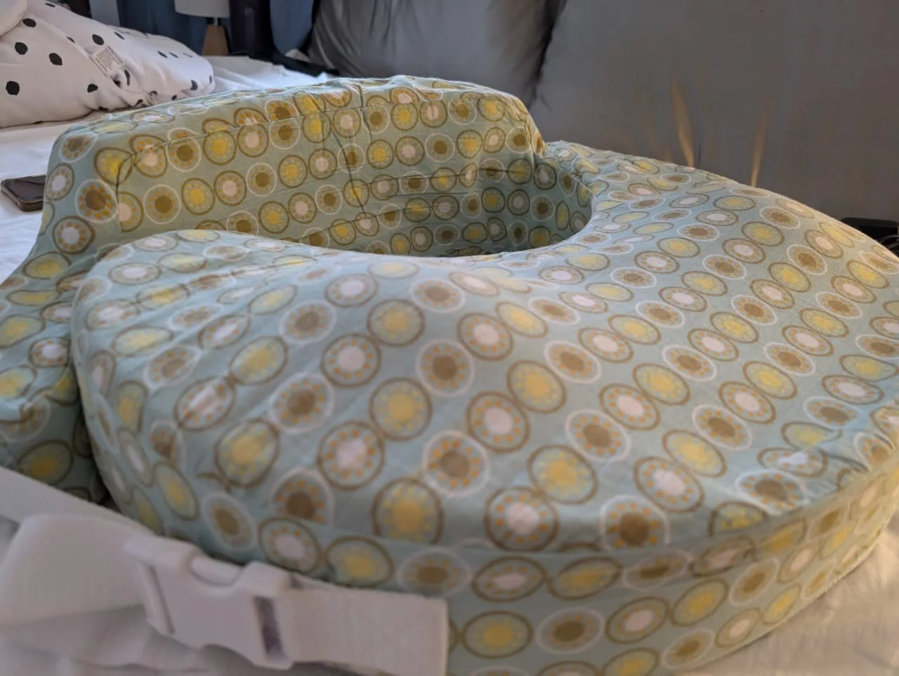 My Brest Friend Professional Nursing Pillow – Excellent Shape image indicator(2)