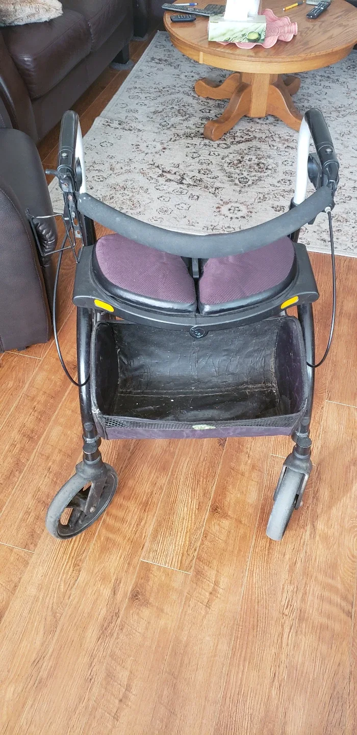 Xpressio Lite Tall Walker