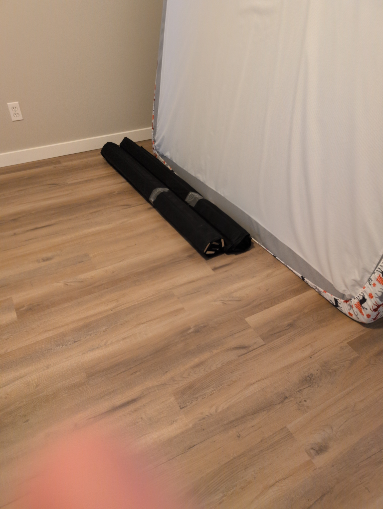 double Bloom mattress with frame - photo 2