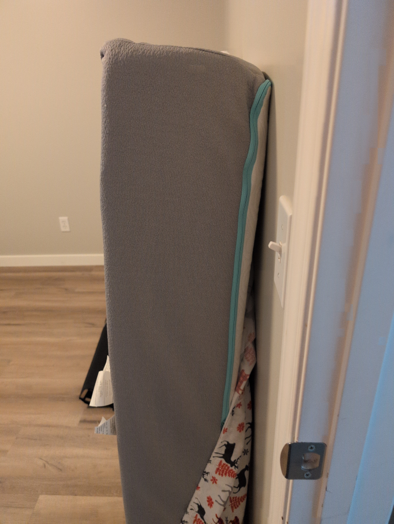 double Bloom mattress with frame - photo 4