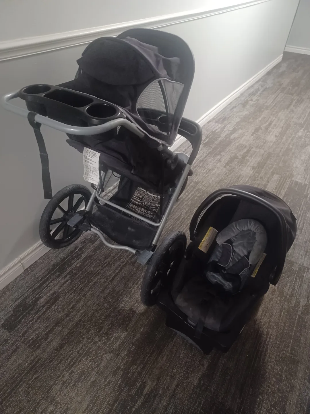 Evenflo Pivot X stroller and infant car seat image indicator(3)