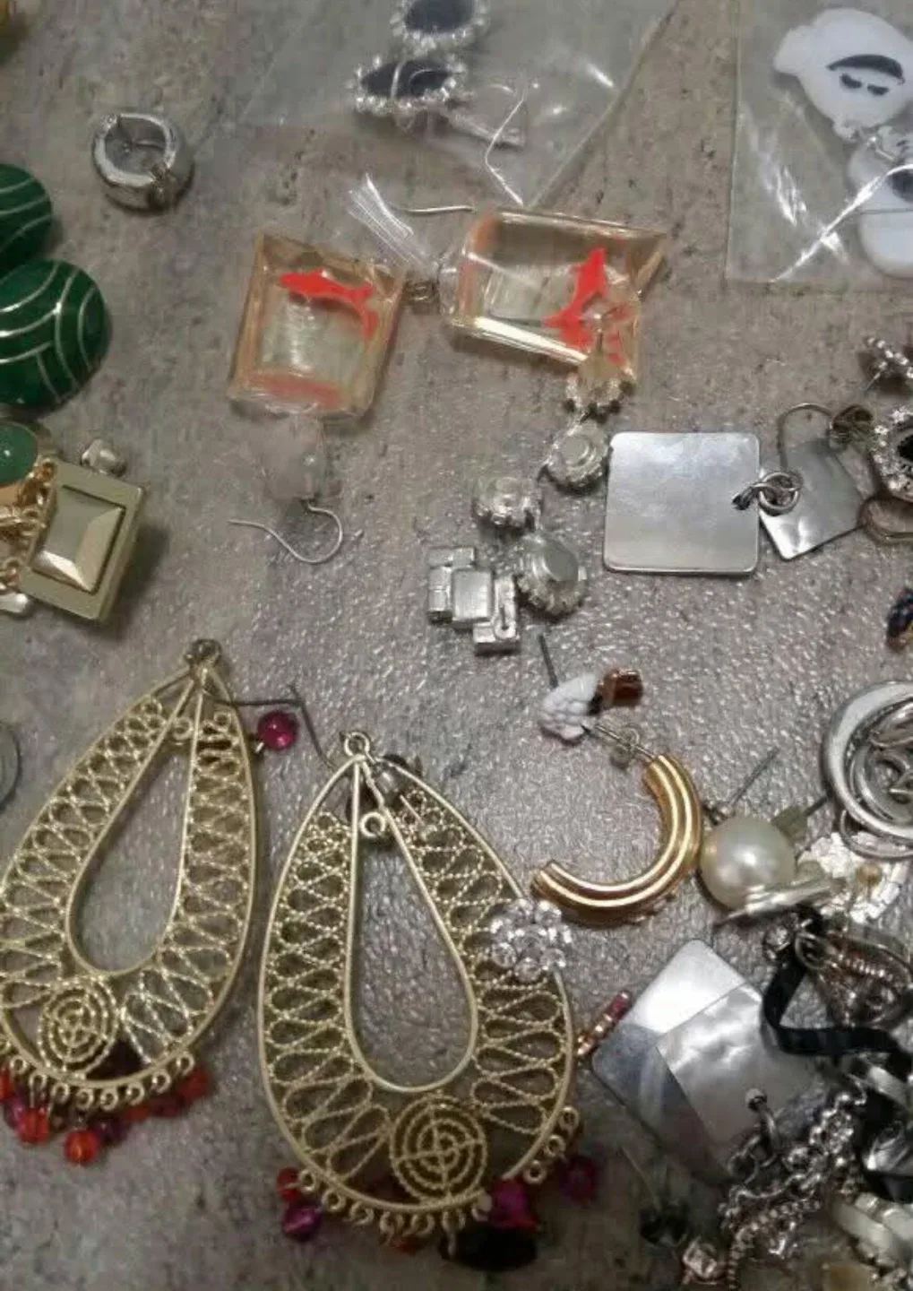 Earrings and Rings Lot Jewelry Costume Random image indicator(5)