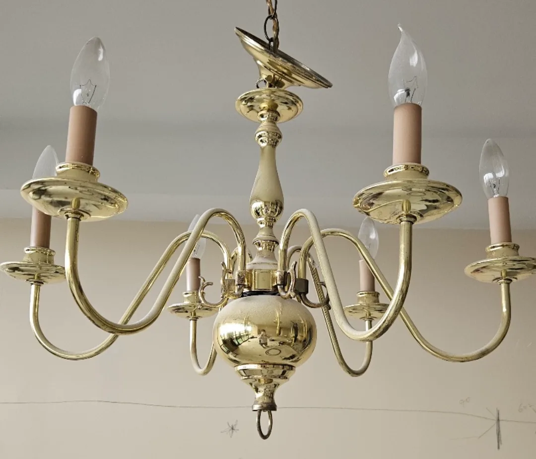 Antique Brass 5-Light Chandelier image indicator(2)