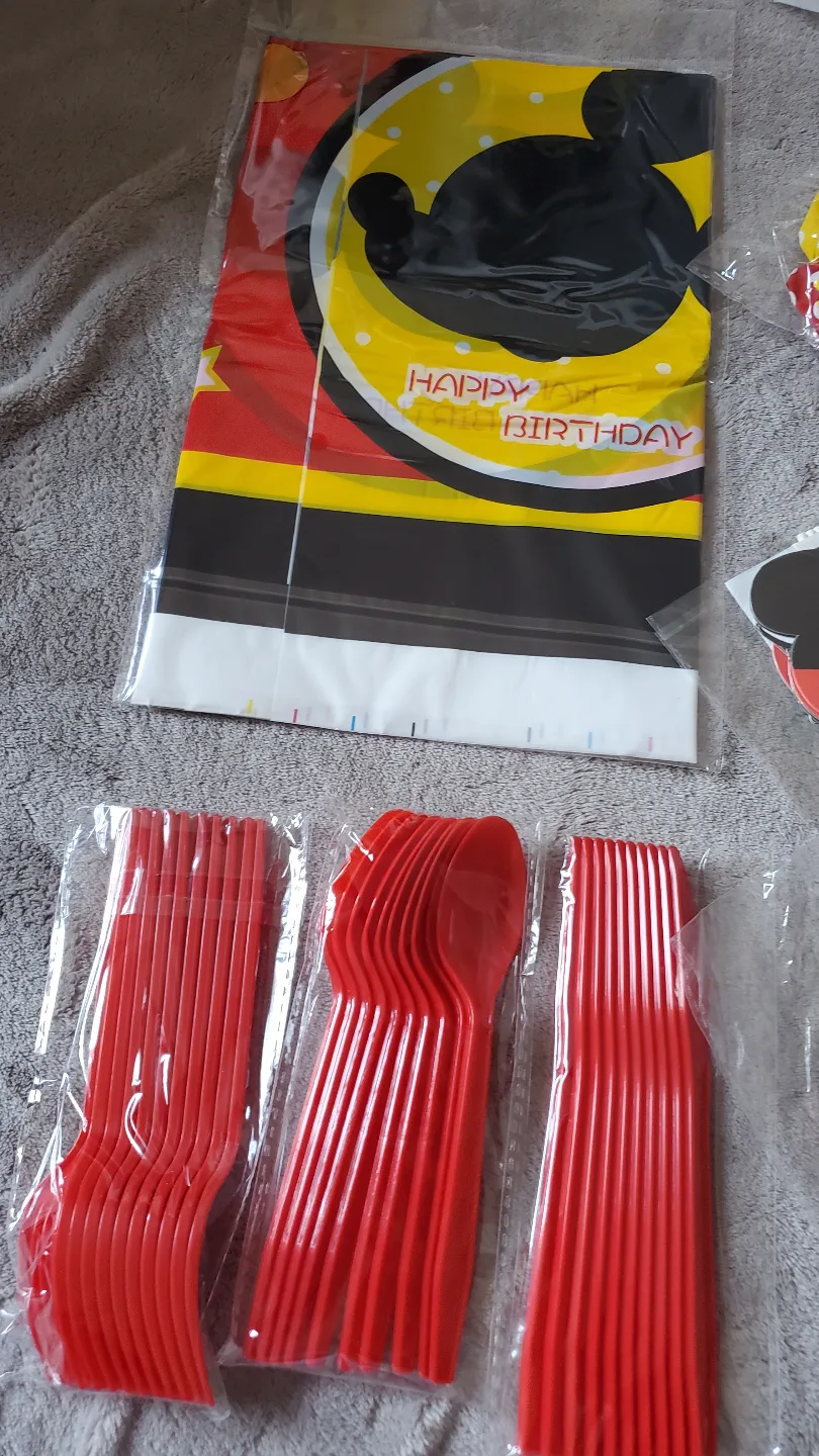 Mickey Mouse Birthday Party Set image indicator(9)