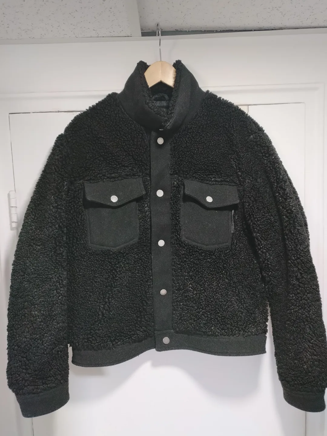 Pull&Bear Black Teddy Jacket Size 40 image indicator(3)