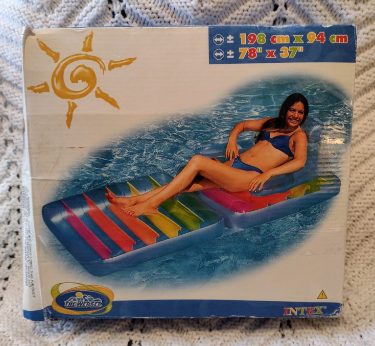 Intex The Wet Set Suntanner Folding Lounge Chair 78"x 37" 2009