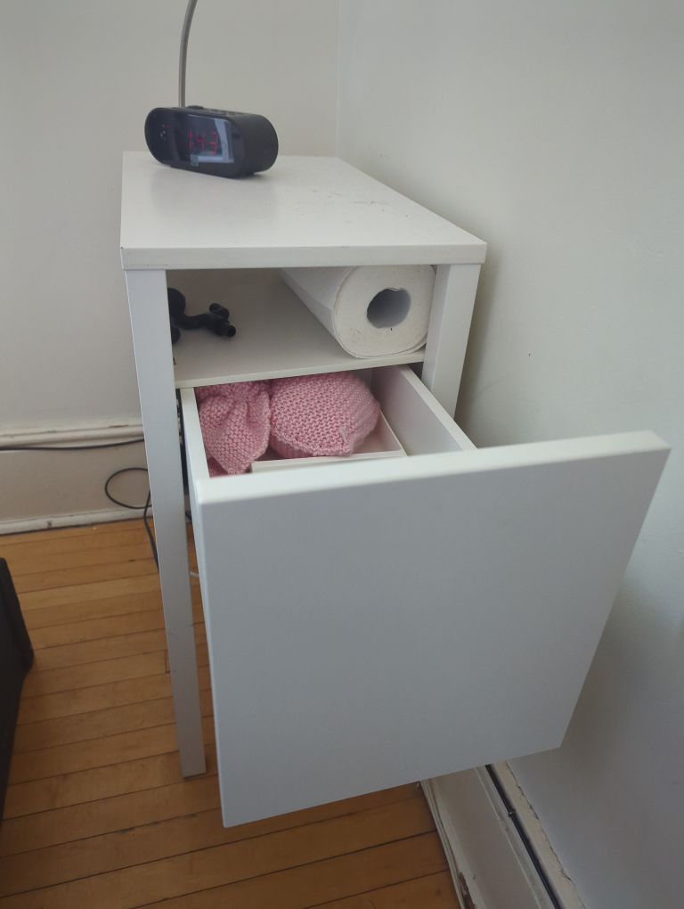 White bedside table with drawer - photo 2