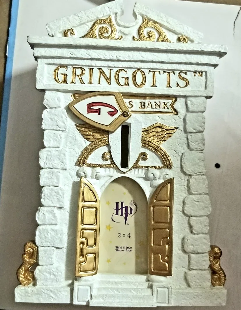 Harry Potter Gringotts Wizarding Bank Photo Frame image indicator(2)