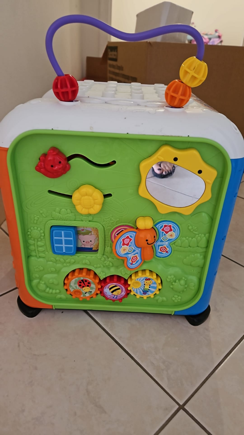 VTech Sit-to-Stand Activity Cube - photo 2