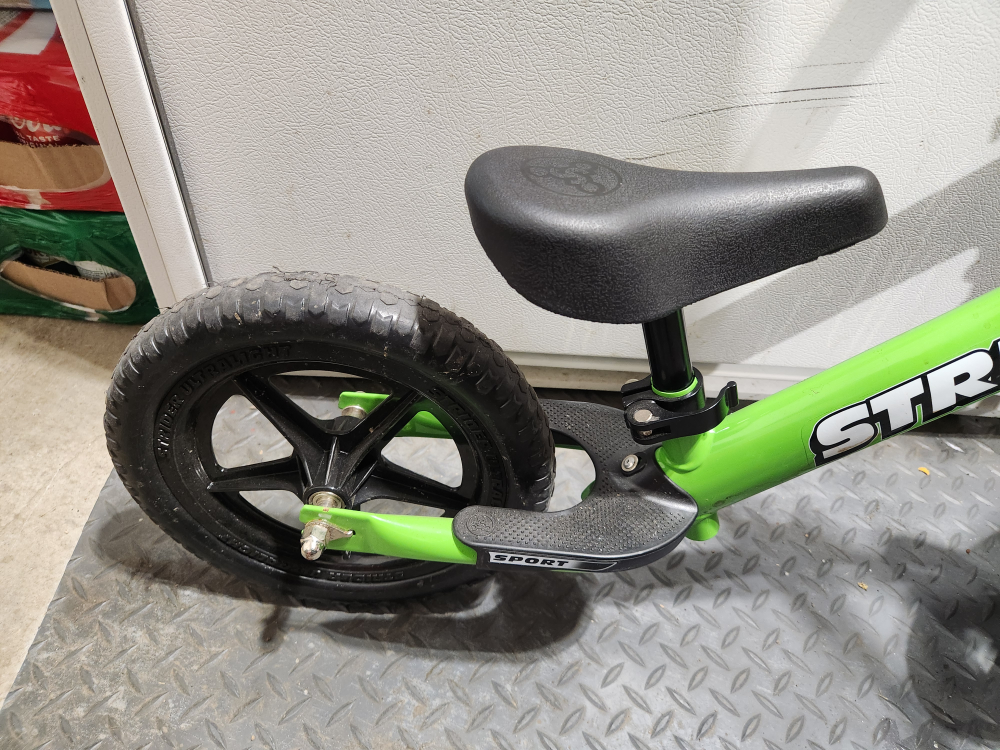 Strider Sport Balance Bike - Green - photo 5