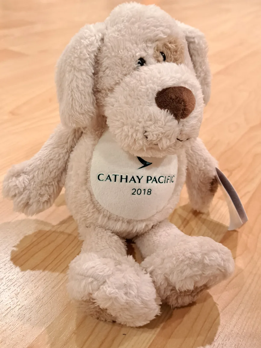 12" Cathay Pacific 2018 Plush Dog image indicator(2)