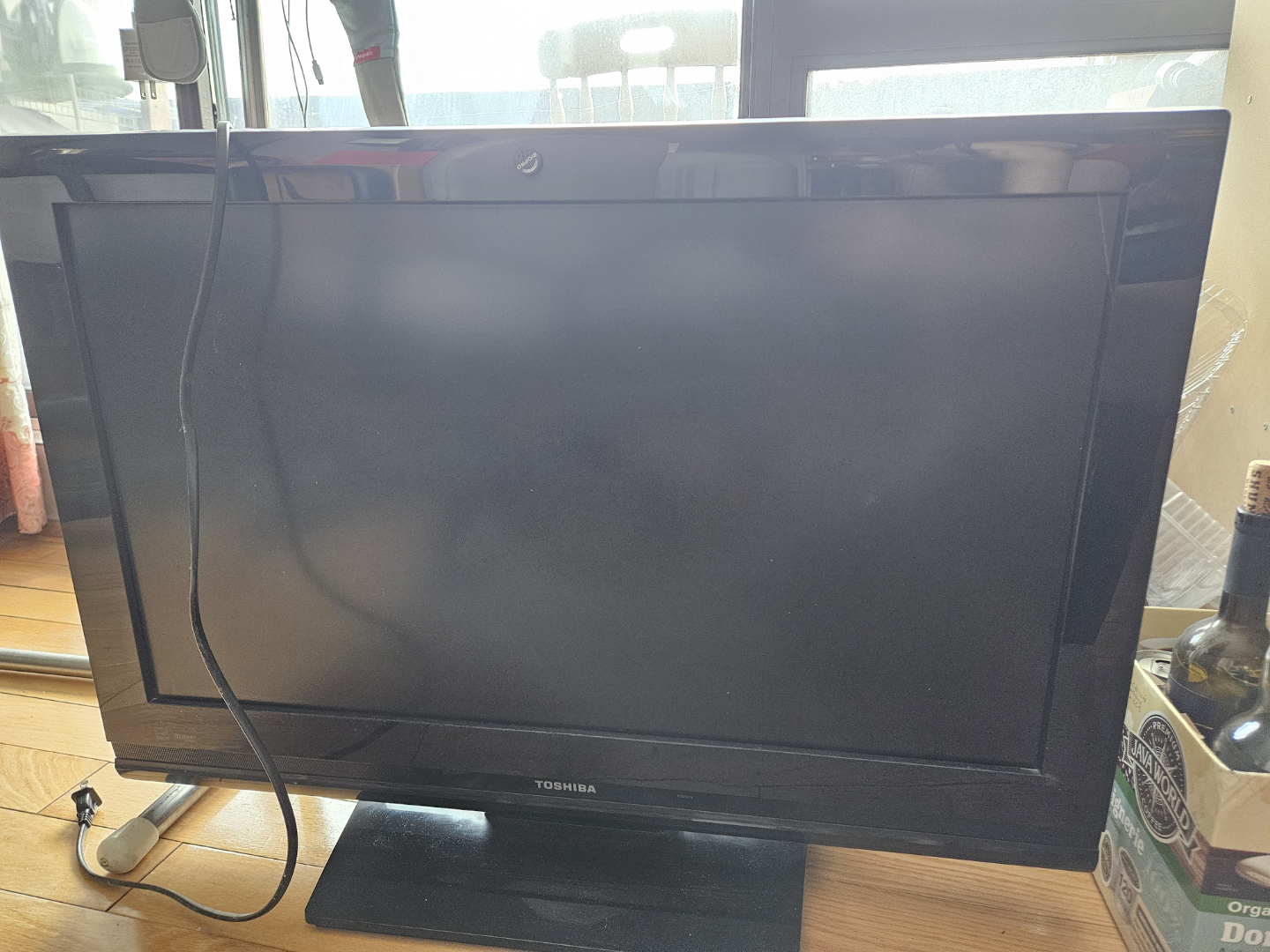 32" Toshiba Lcd tv