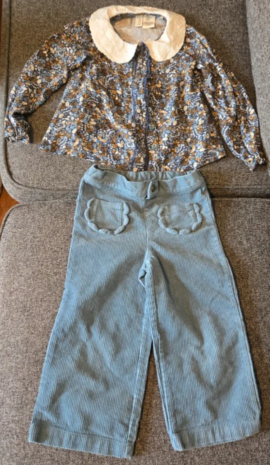 Joie Girls Outfit thumbnail