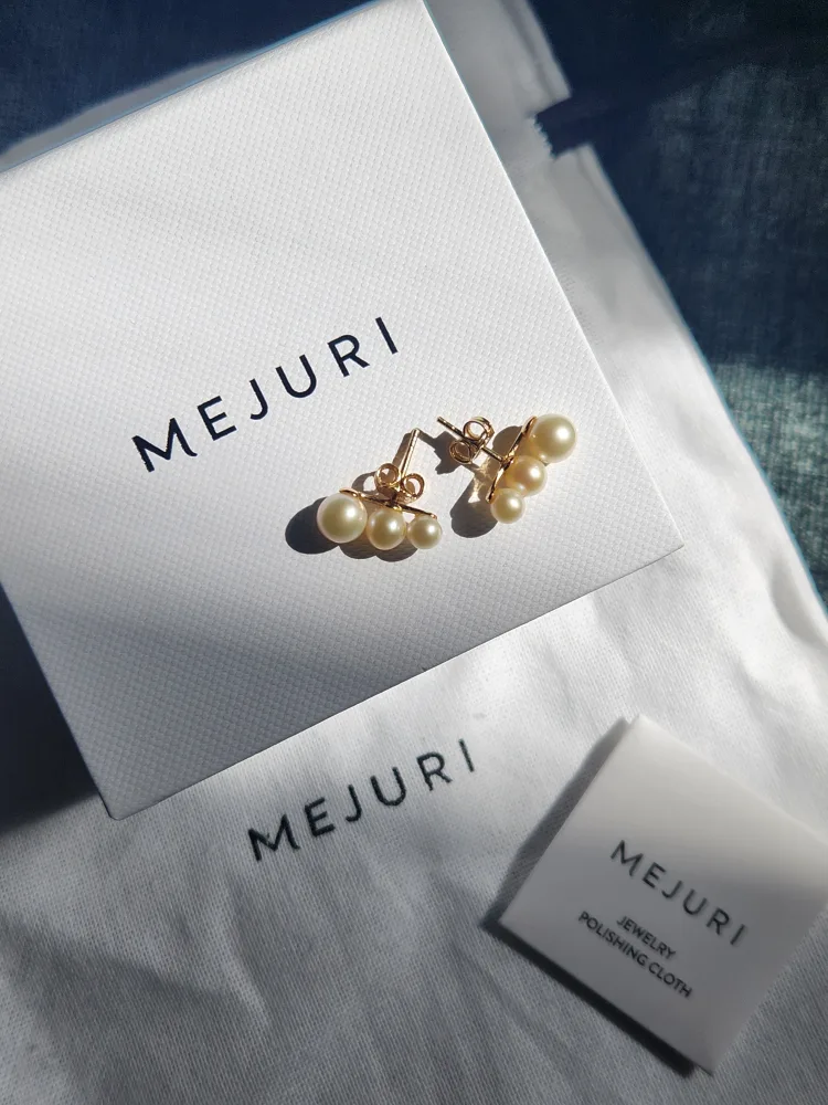 Mejuri Pearl Climber Earrings thumbnail