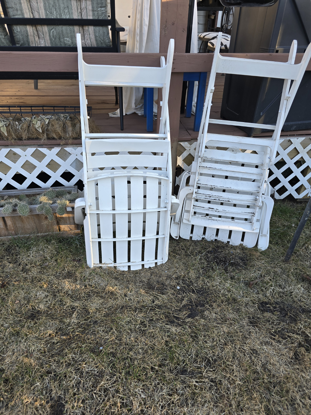 Pair of White Folding Adirondack Chairs & Matching Cushion - photo 2