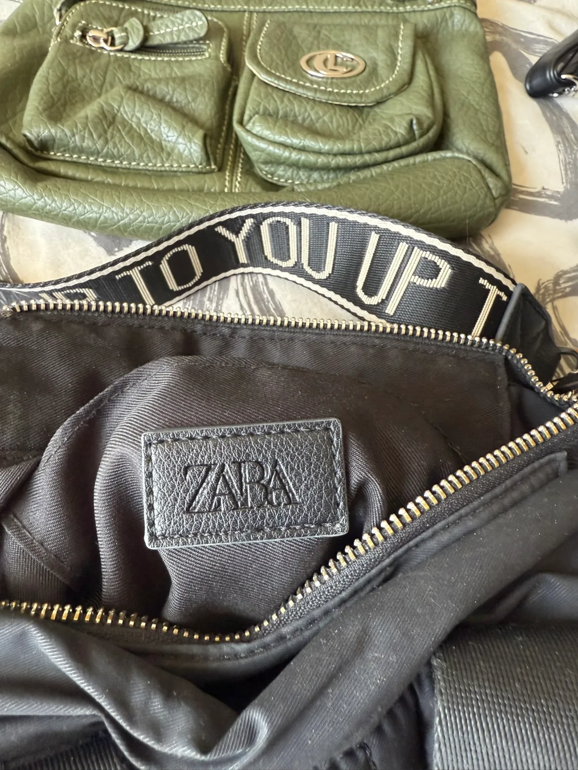 Three Crossbody Bags - Bundle Deal!💚 image indicator(2)